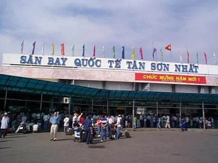 THUÊ XE TẠI SÂN BAY TÂN SƠN NHẤT